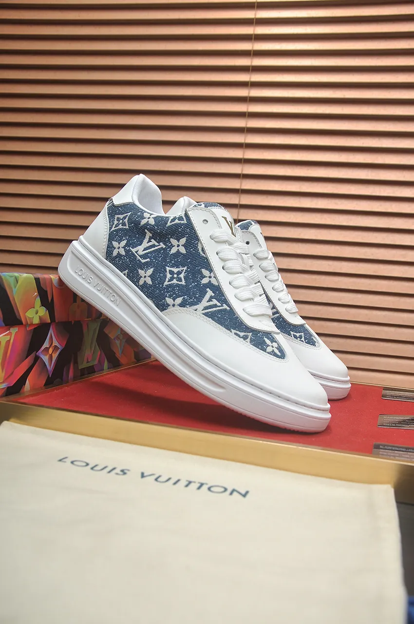 Men's shoes 💰540💶[LOUIS VUITTON] Original order price (water-dyed cowhide lining) new model 🍀LV Louis Vuitton * - top version of LV classic trendy shoes! Made of imported original cowhide, water-dyed cowhide lining, and original wear-resistant rubber outsole! High quality products! Code number 38-45 (45 is custom-made and cannot be returned or exchanged)